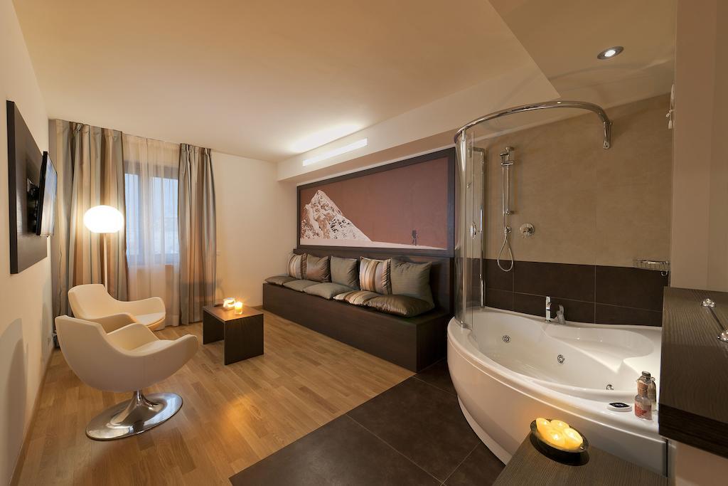Hb Aosta Hotel & Balcony Spa Номер фото